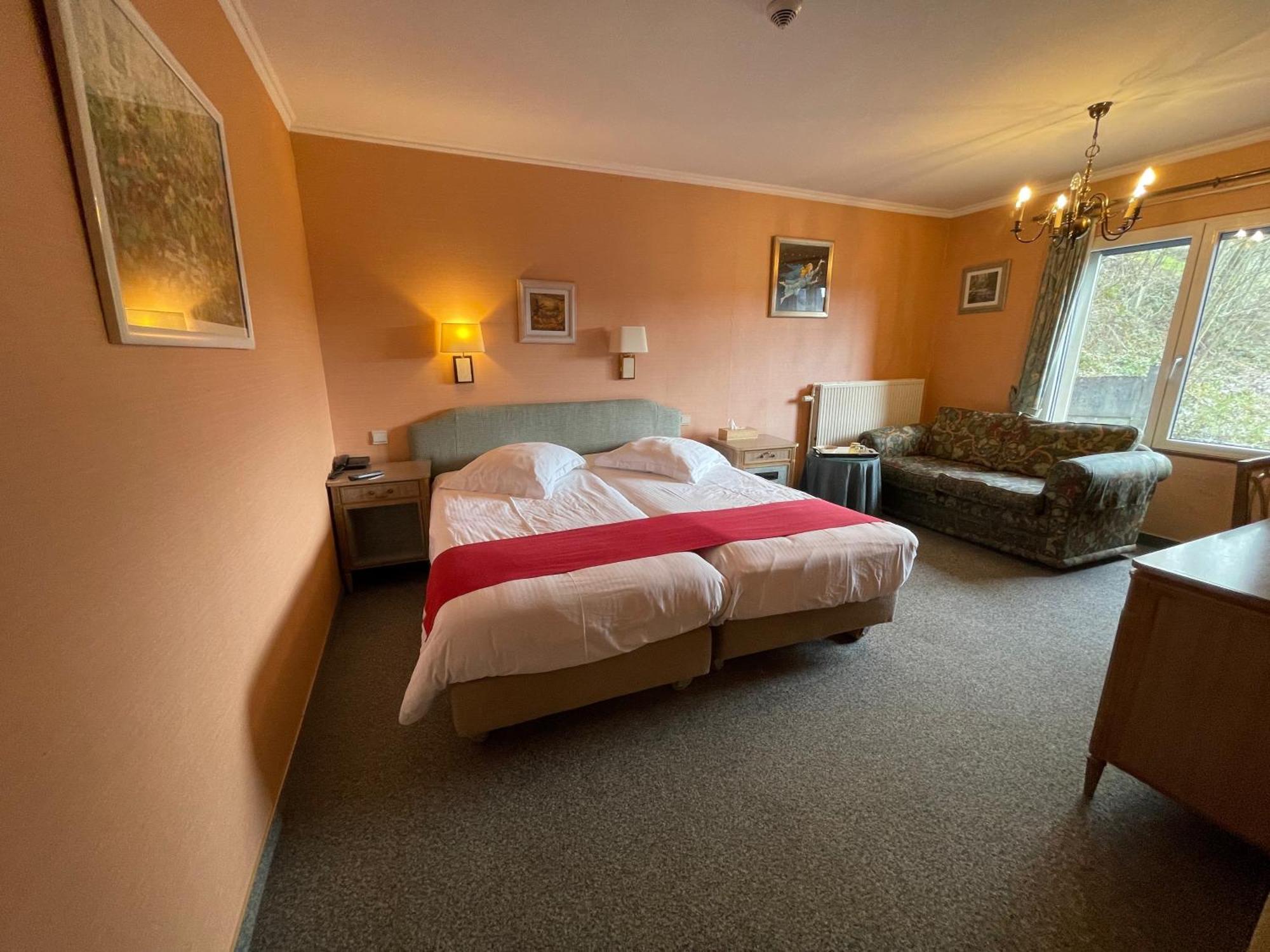Le Cosy Hotel Bouillon Exterior photo
